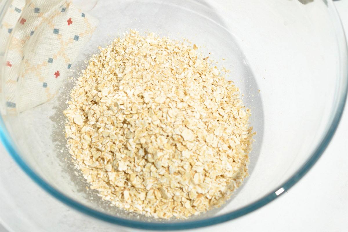 dry ingredients in mixing bowl. 