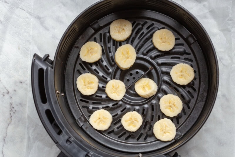 banana sliced brushed with lemon juice.