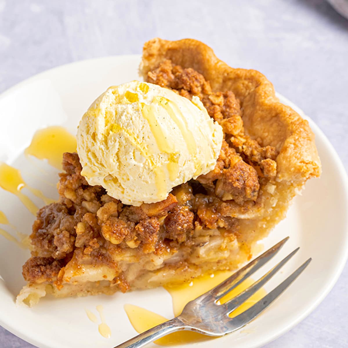 apple pie with crumb topping recipe.