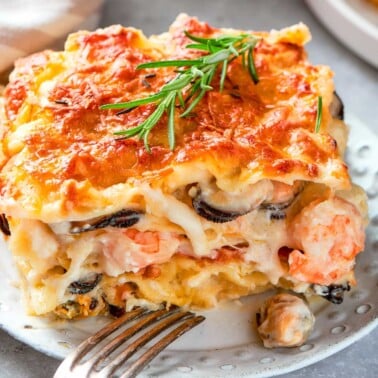 seafood lasagna recipe.