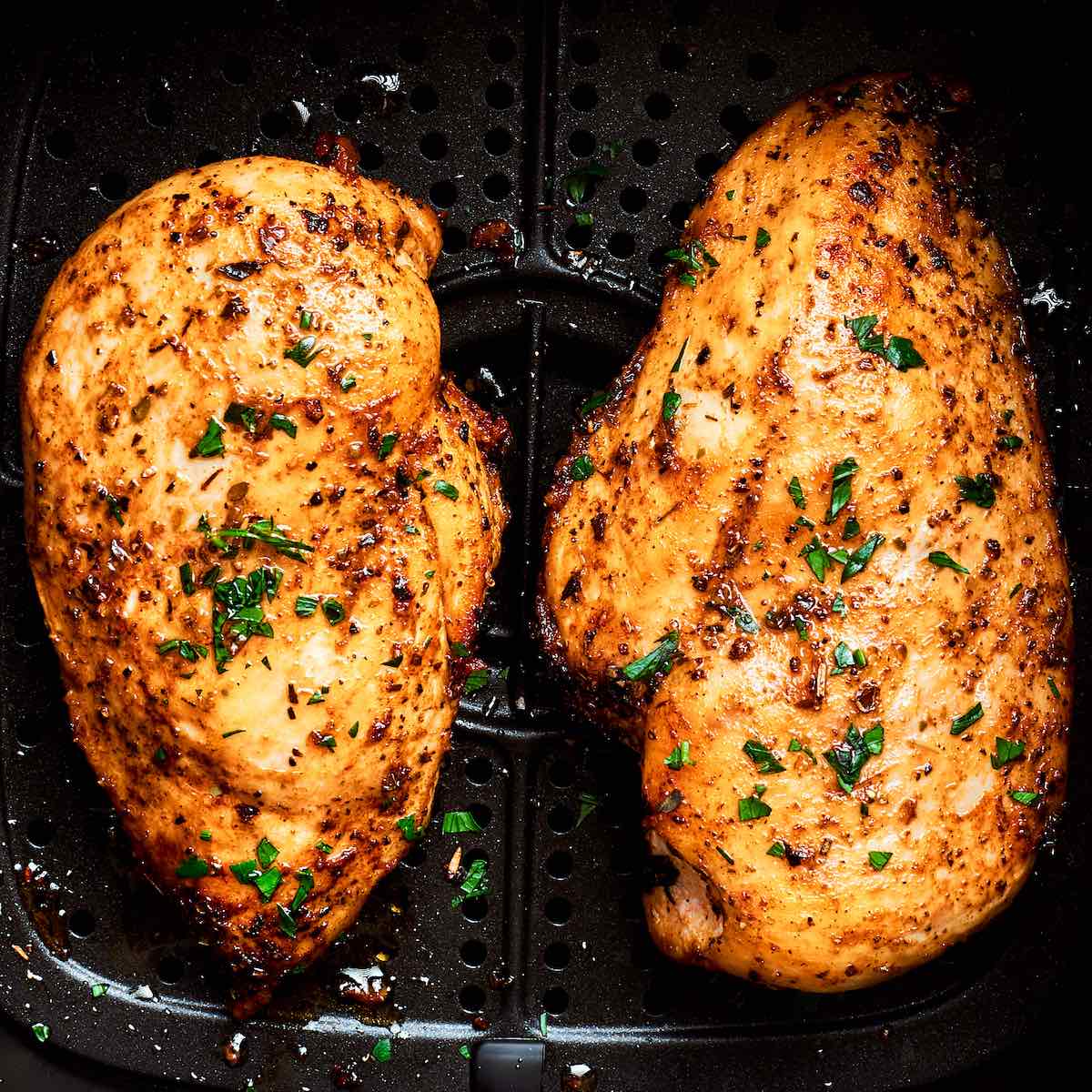 Cooking chicken in air fryer best sale