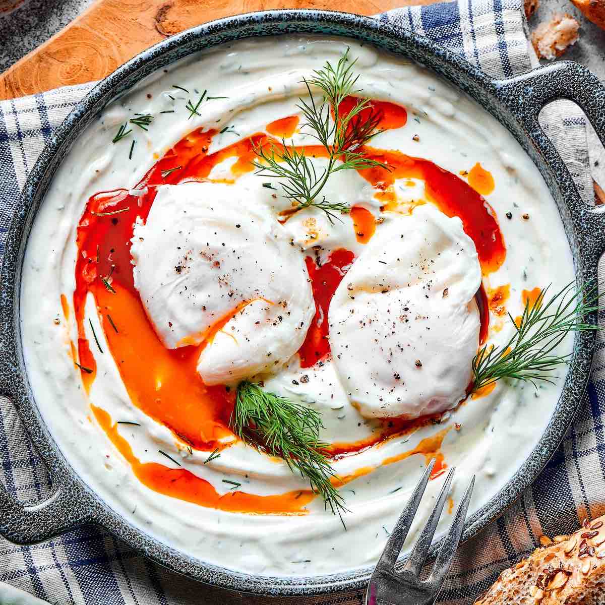 turkish eggs recipe.