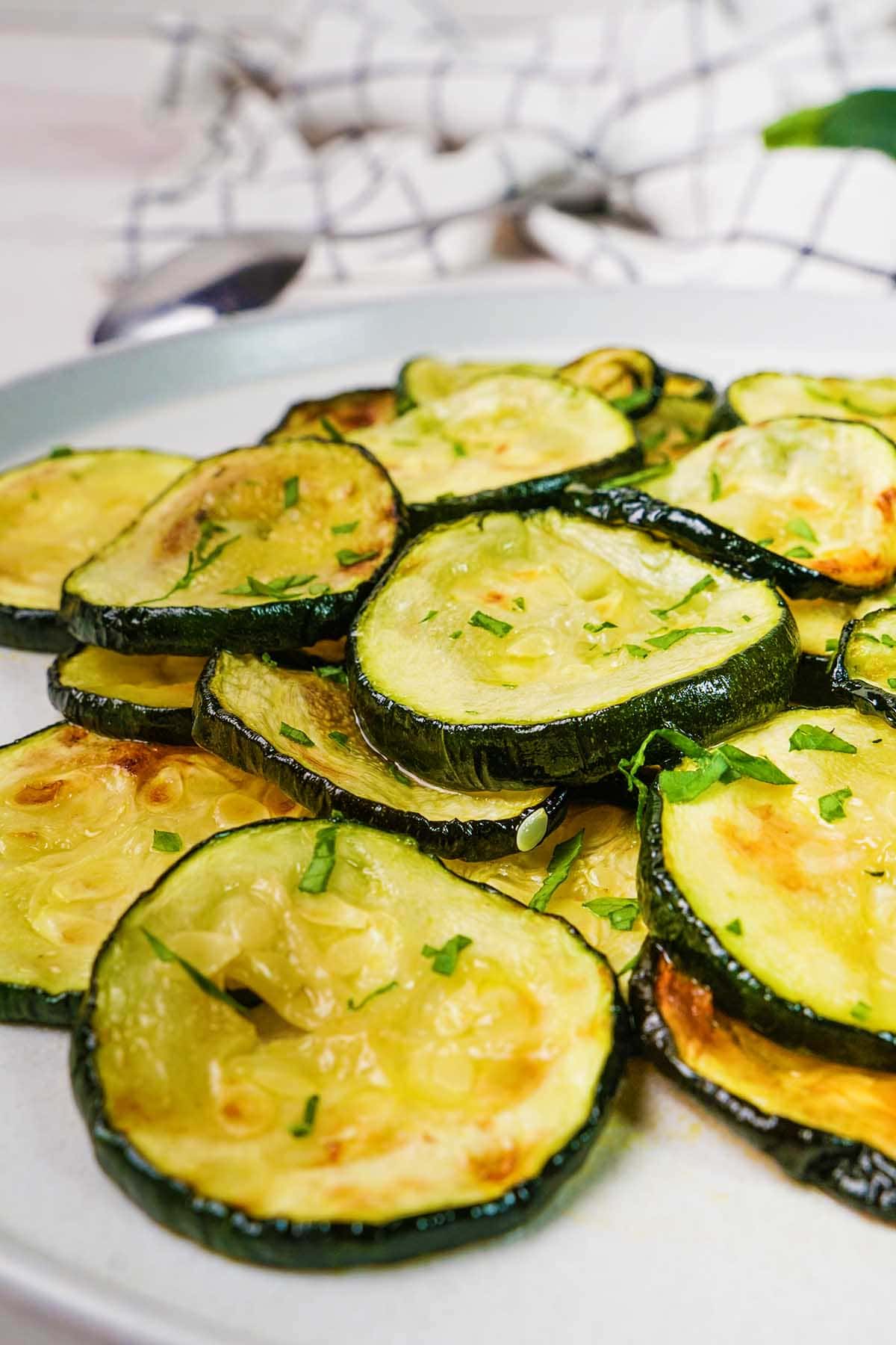 air fried zucchini on a plate.