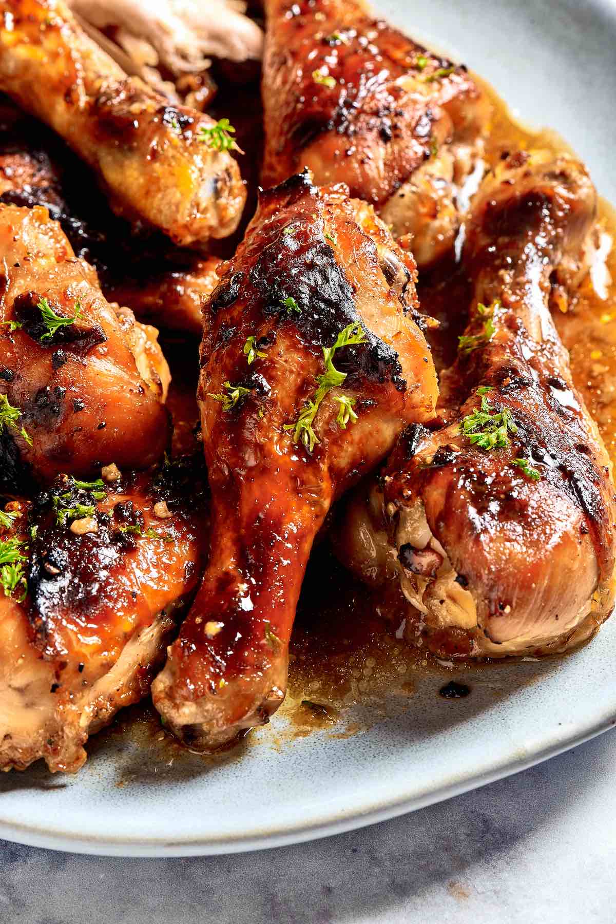 baked chicken drumsticks.