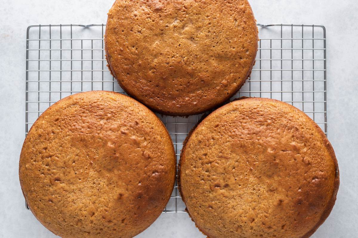 baked cakes on cooling rack.