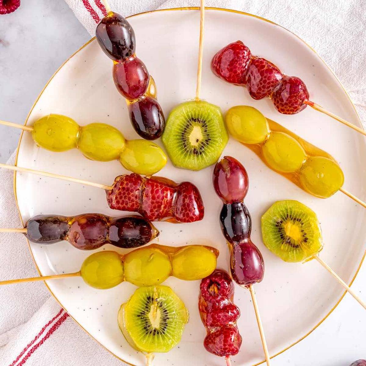 Tanghulu Recipe {Candied Fruit}