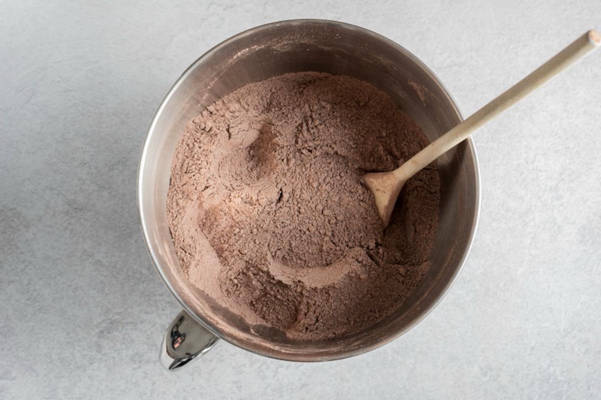 dry cake ingredients in mixing bowl.