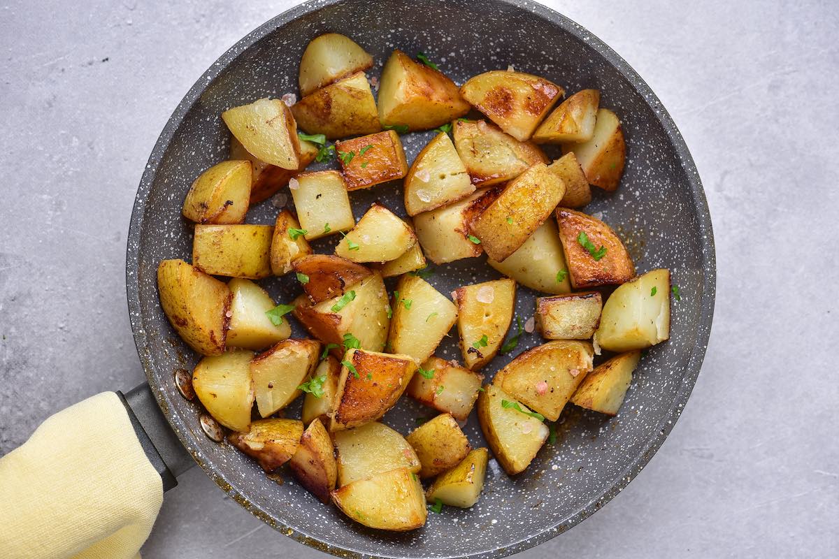 cooked skillet potatoes.