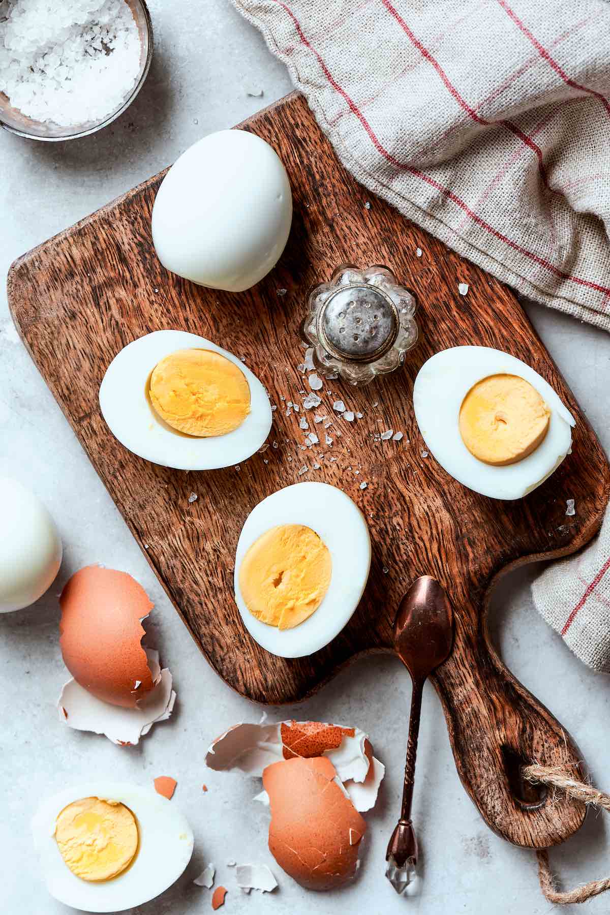 microwave boiled eggs.