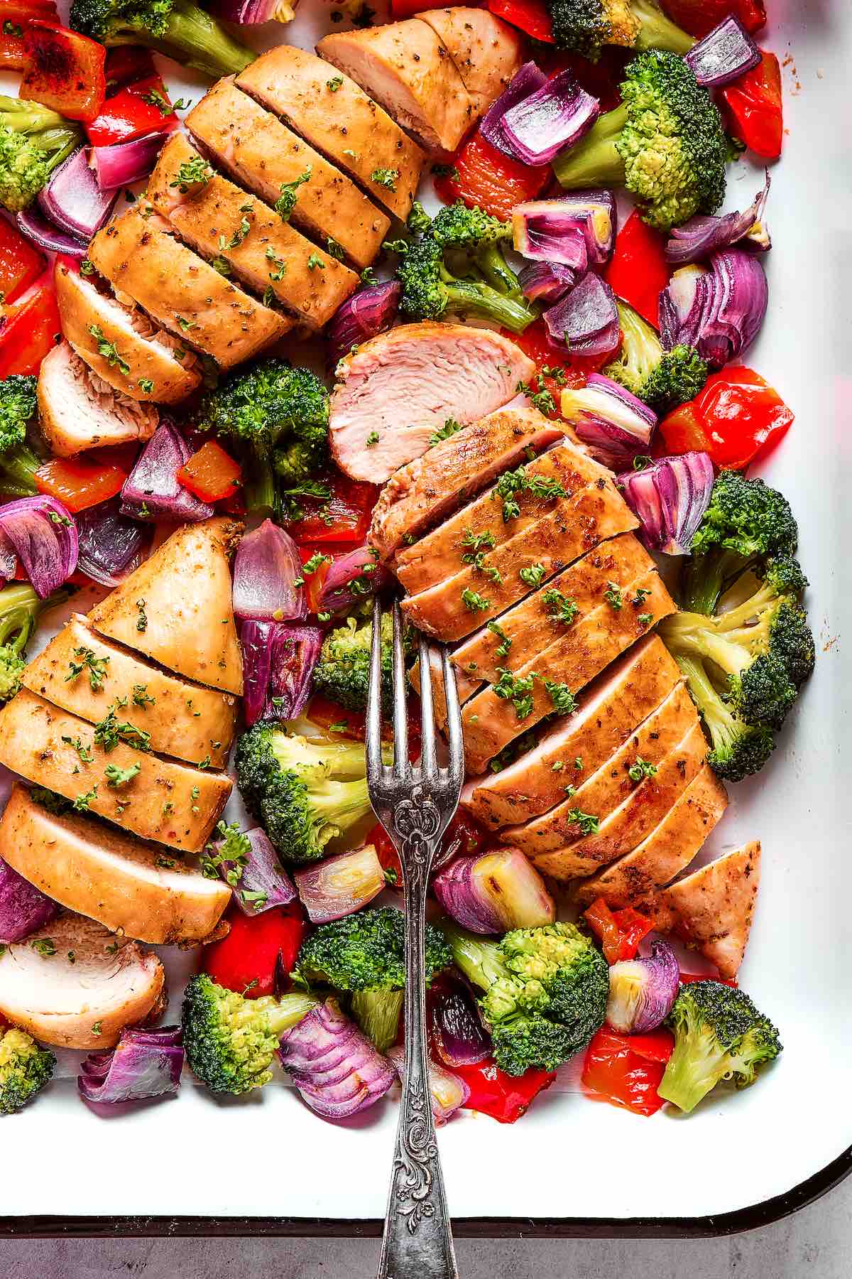 sheet pan chicken and vegetables.