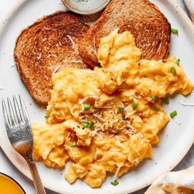 microwave scrambled eggs recipe.