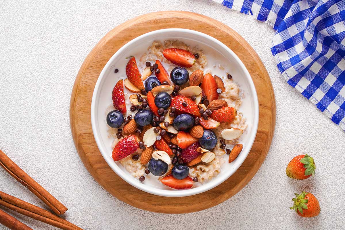 bowl of Instant Pot oatmeal with berries.