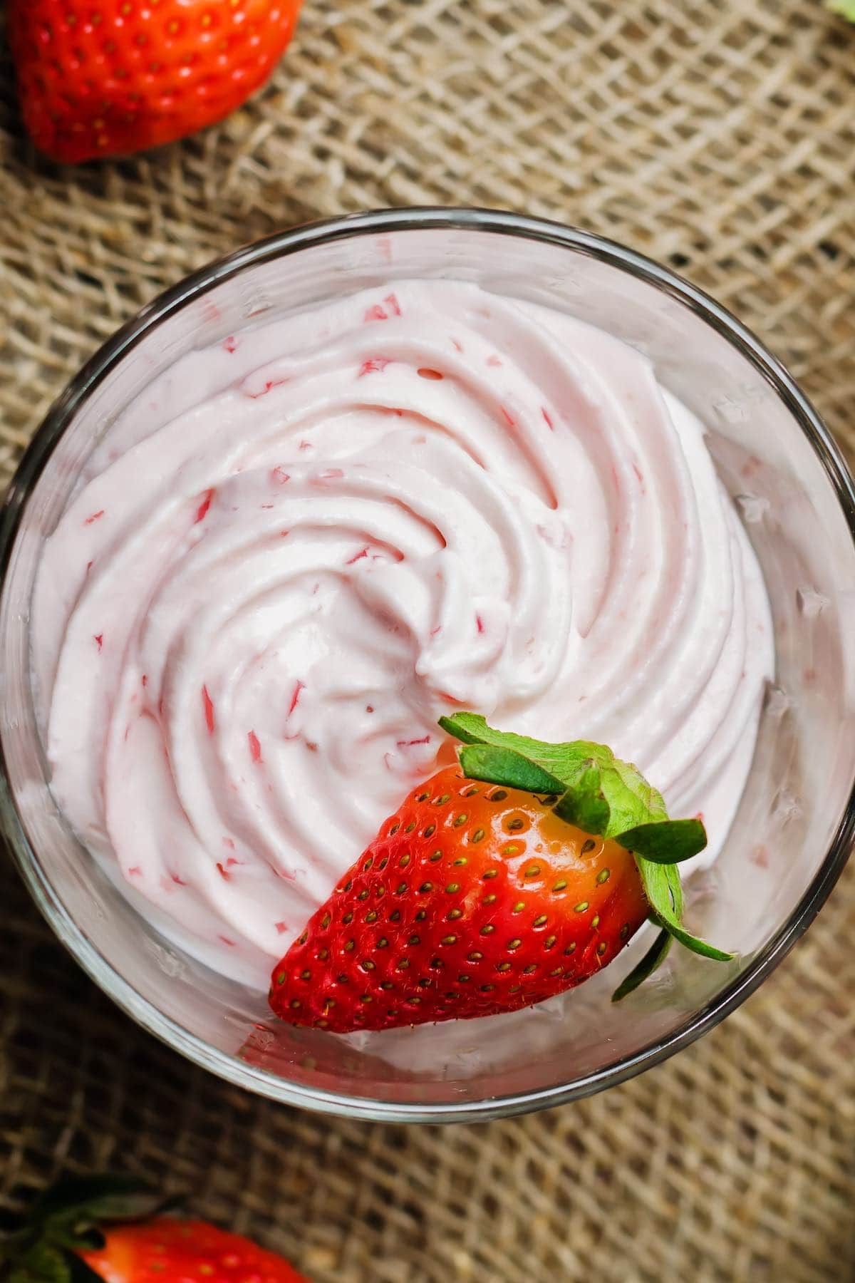 3 ingredient strawberry mousse.