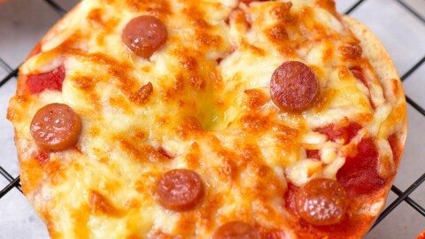 air fryer bagel bites recipe.