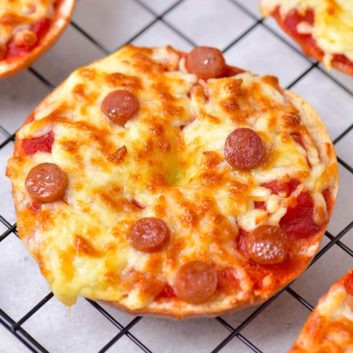 Air Fryer Bagel Bites