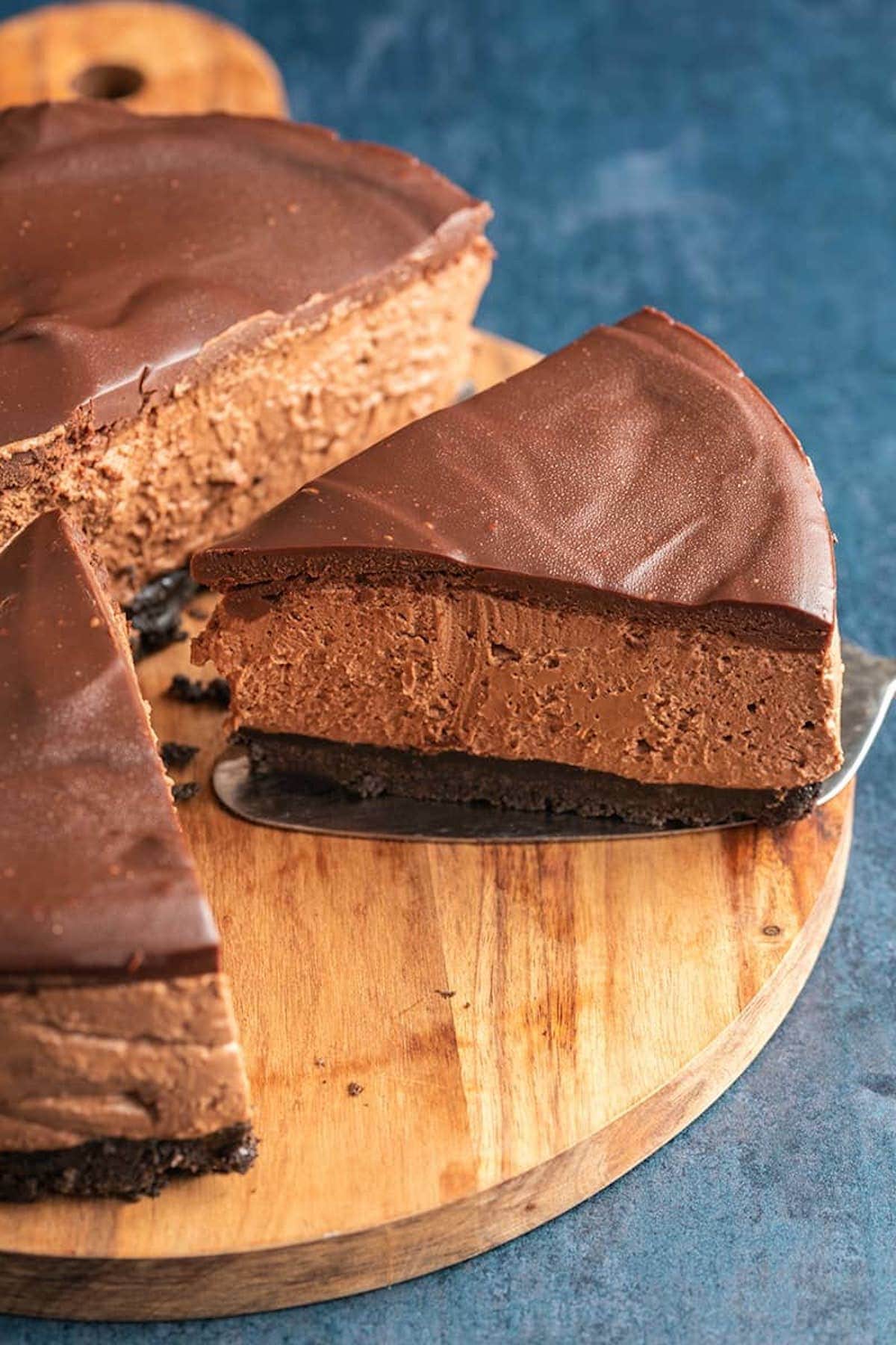 chocolate no bake cheesecake.