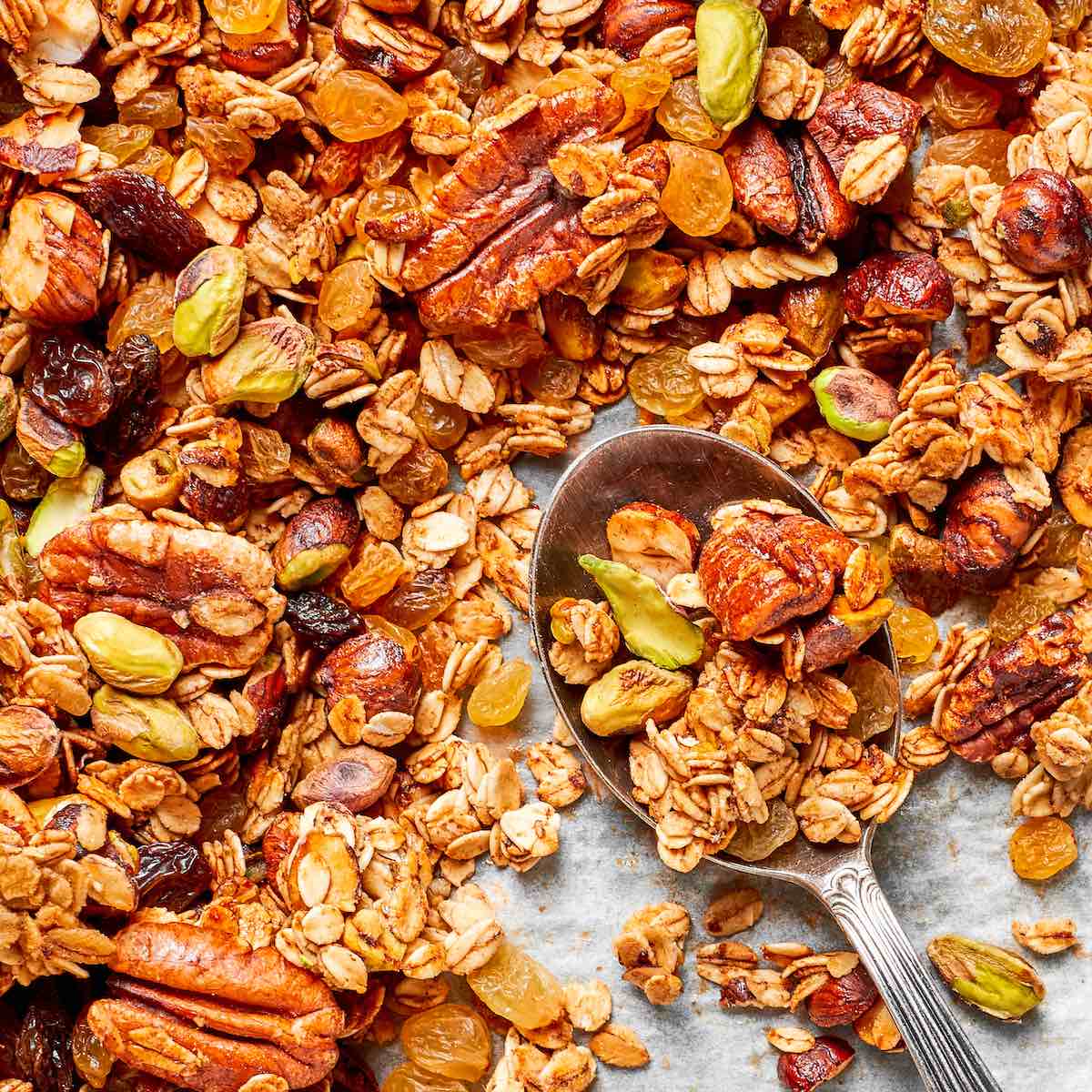 Healthy Granola (4 Ingredients!)