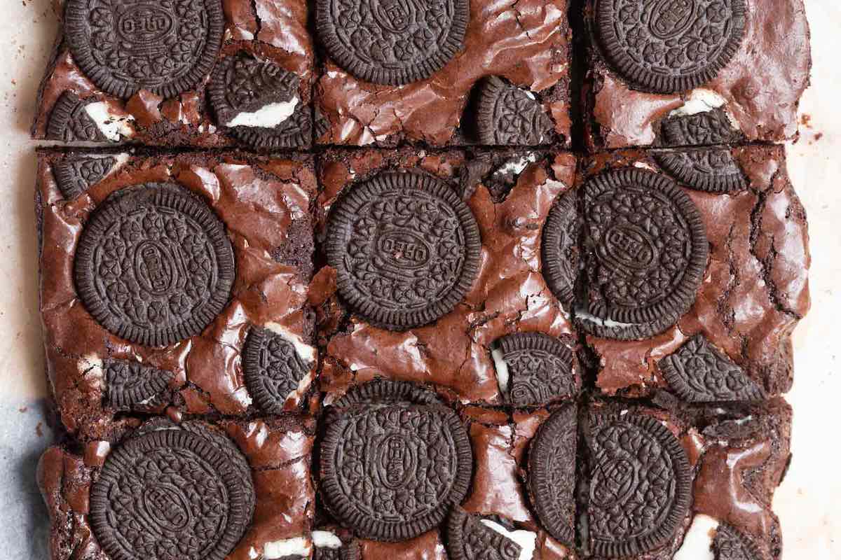 baked Oreo brownies sliced.