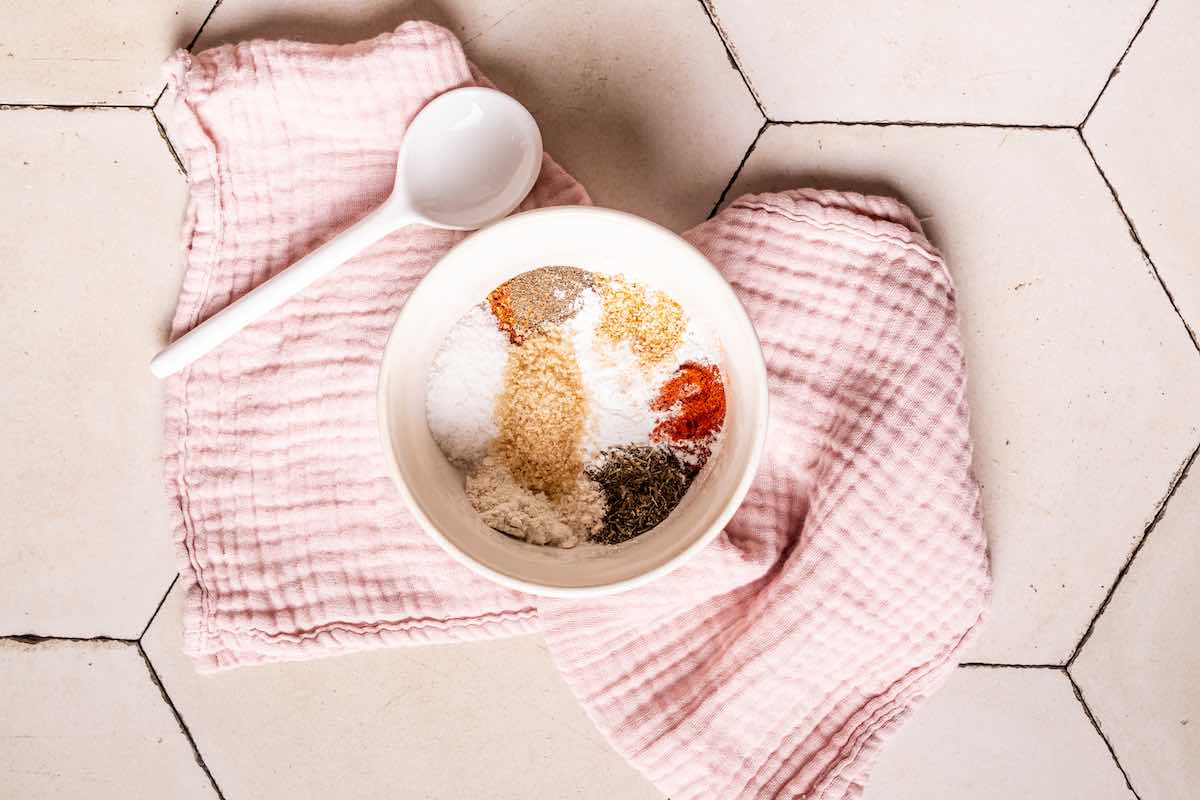 seasoning mix, cornstarch, and flour in a bowl.