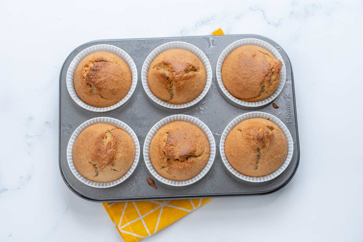 baked oatmeal muffins.