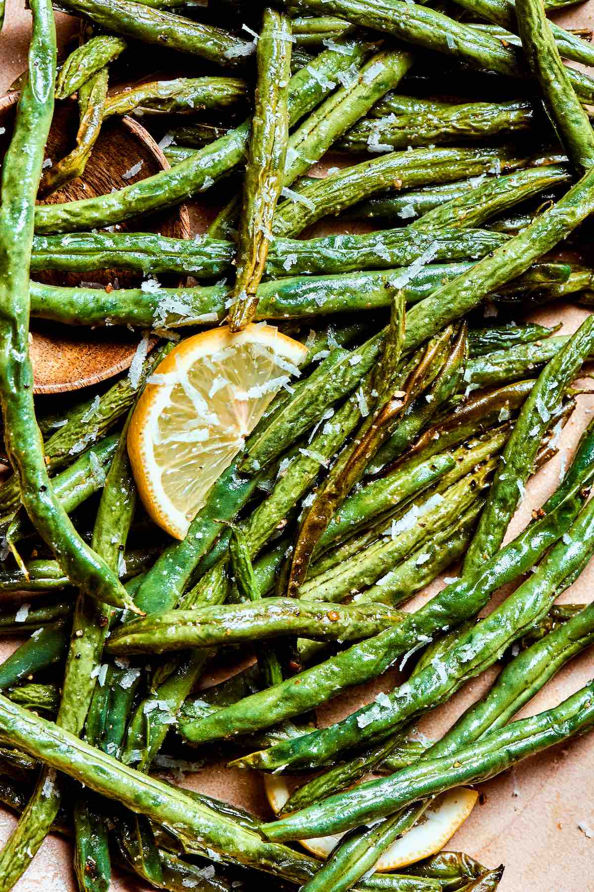 air fryer green beans with lemon and parmesan.