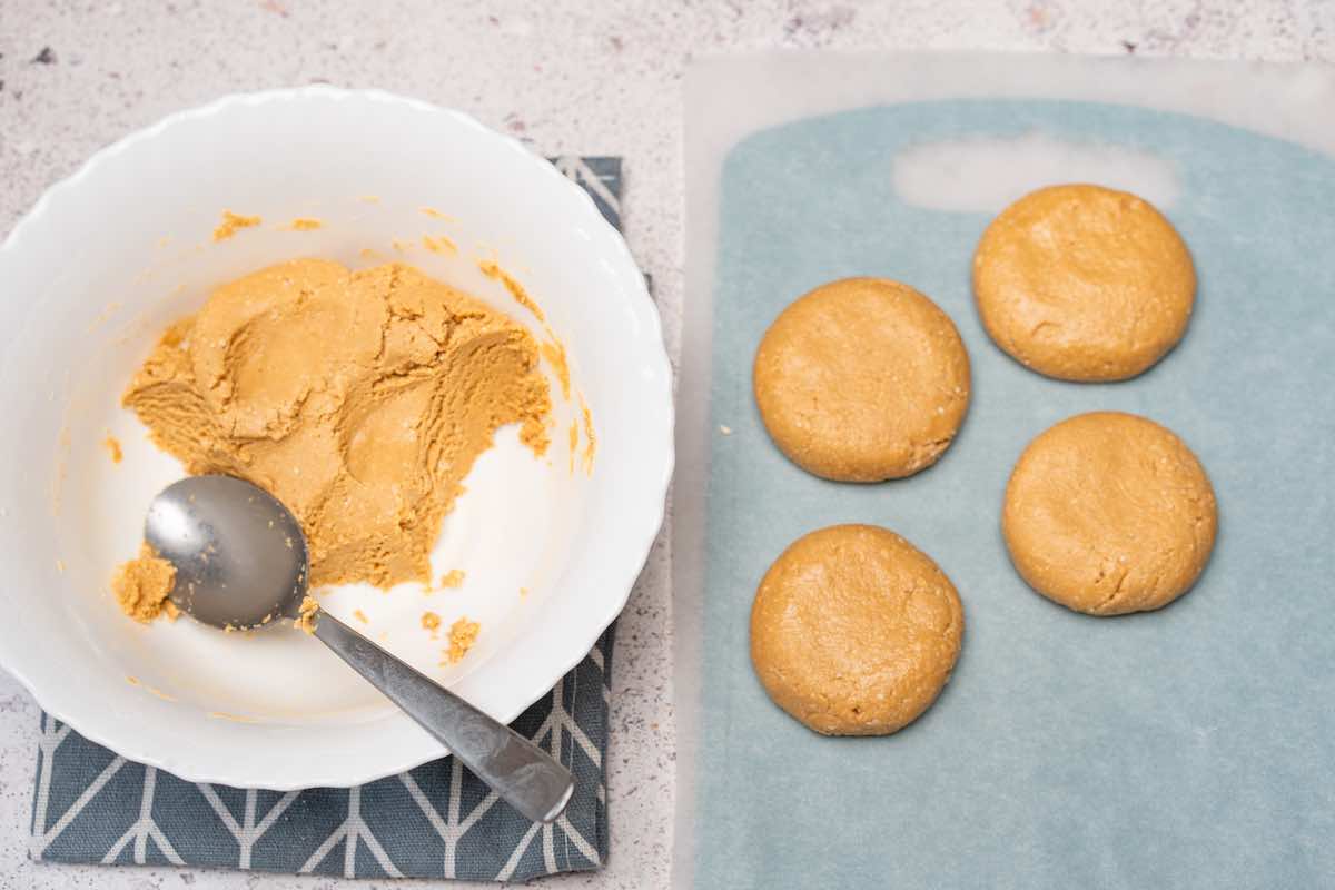 shaping cookie mixture on a plate.