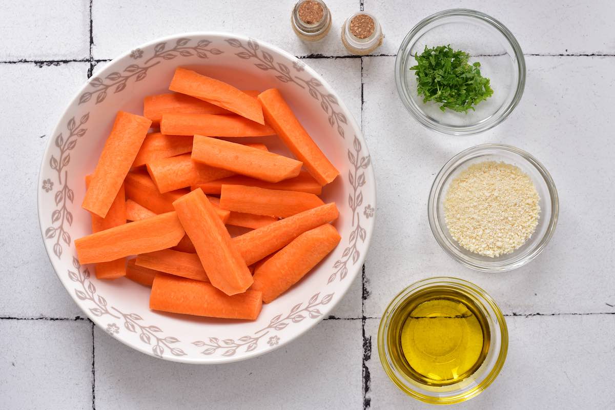 air fryer carrot recipe ingredients in bowls.