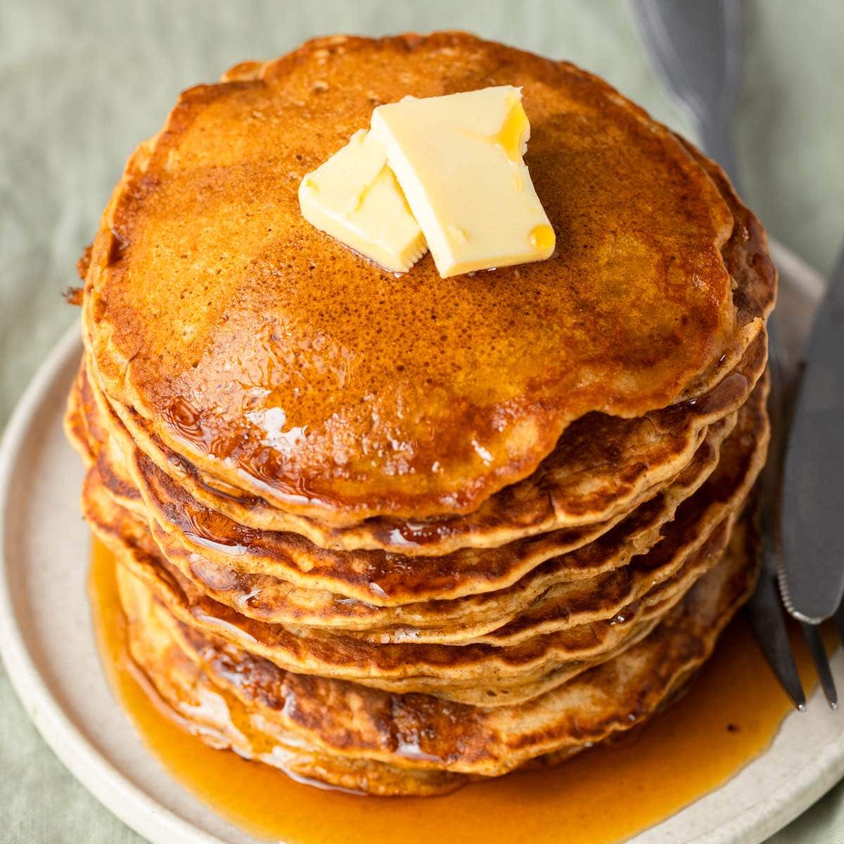 Healthy Pumpkin Pancakes