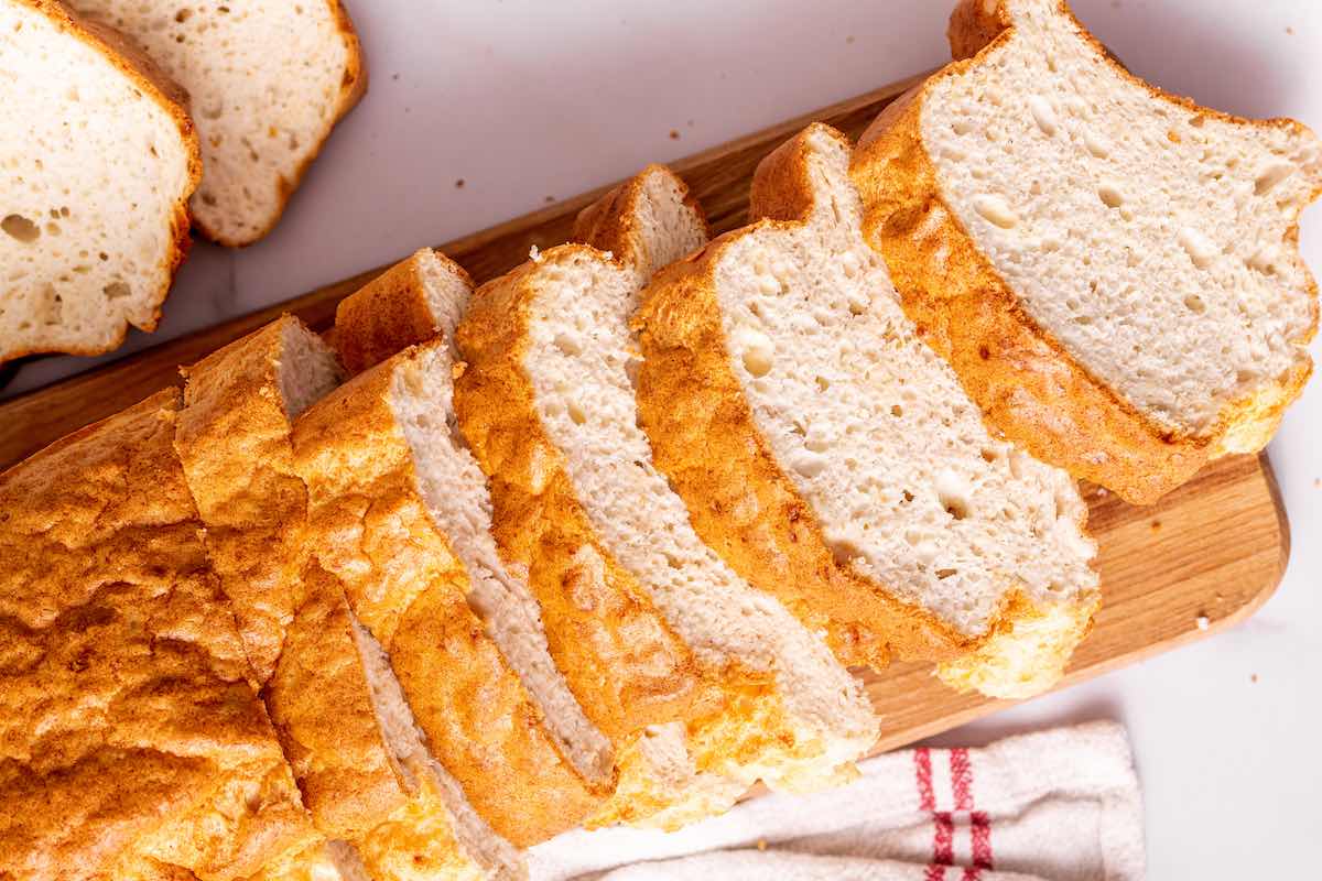 sliced protein bread.