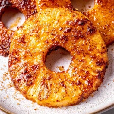 air fryer pineapple recipe.
