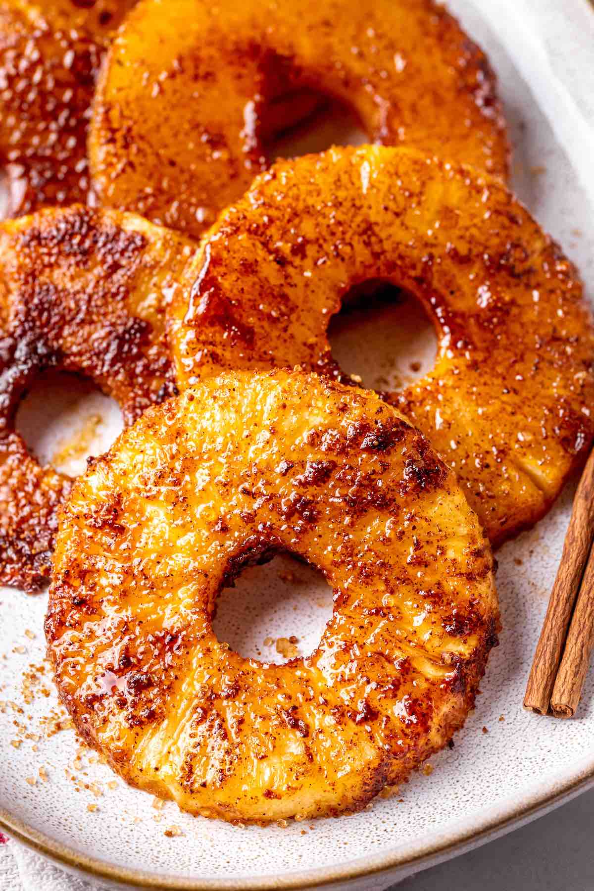 air fryer pineapple.