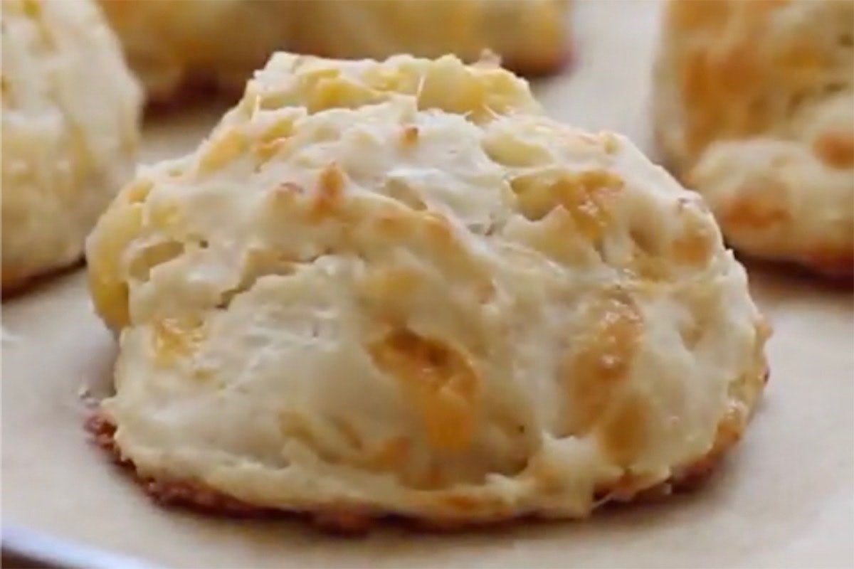 baked biscuits on baking sheet.