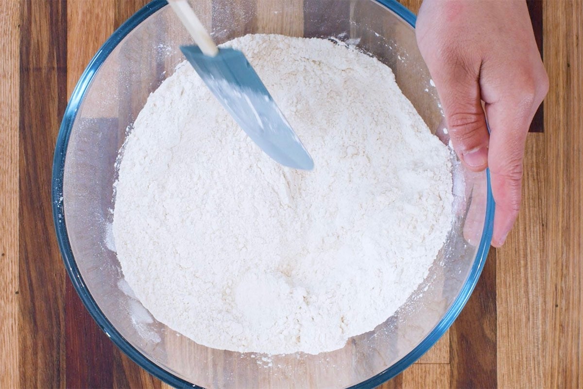 dry ingredients in bowl.