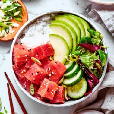tuna poke bowl recipe.