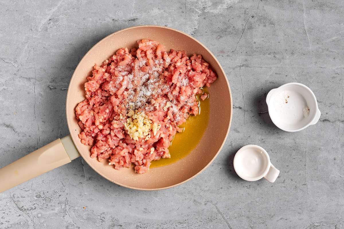 raw ground turkey, olive oil, and minced garlic.