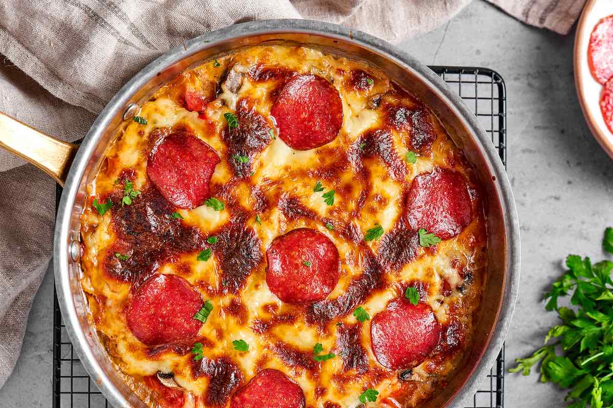 baked crustless pizza.