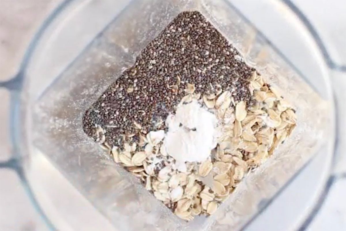oats, chia seeds, baking powder in a blender.