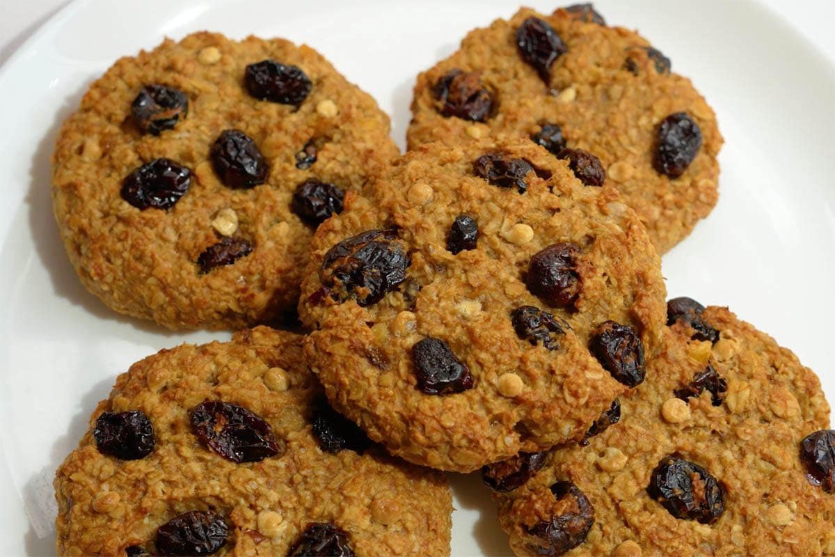 baked cranberry orange oatmeal cookies.