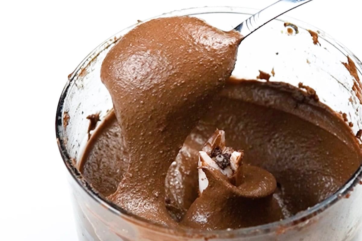 homemade healthy Nutella.