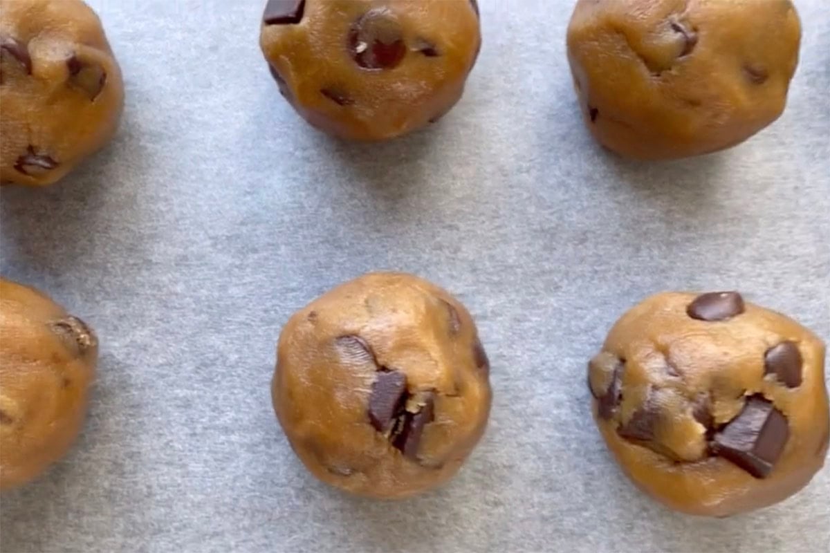 shaped balls of keto chocolate chip cookie dough.