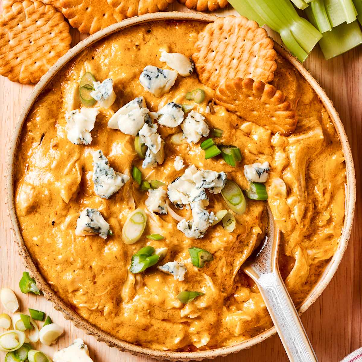 Healthy Buffalo Chicken Dip
