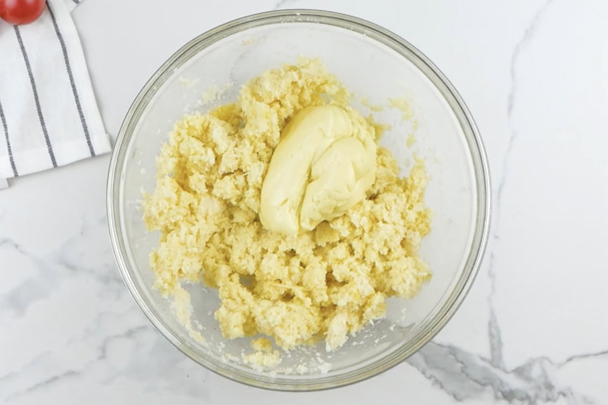 riced cauliflower with melted mozzarella.