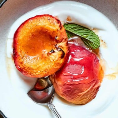 air fryer peaches recipe.